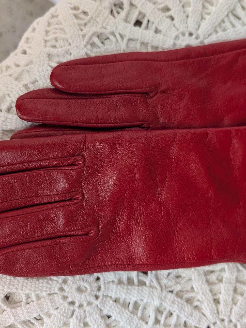 Gloves Red Leather Women's Gloves Classic Style Sz S/M